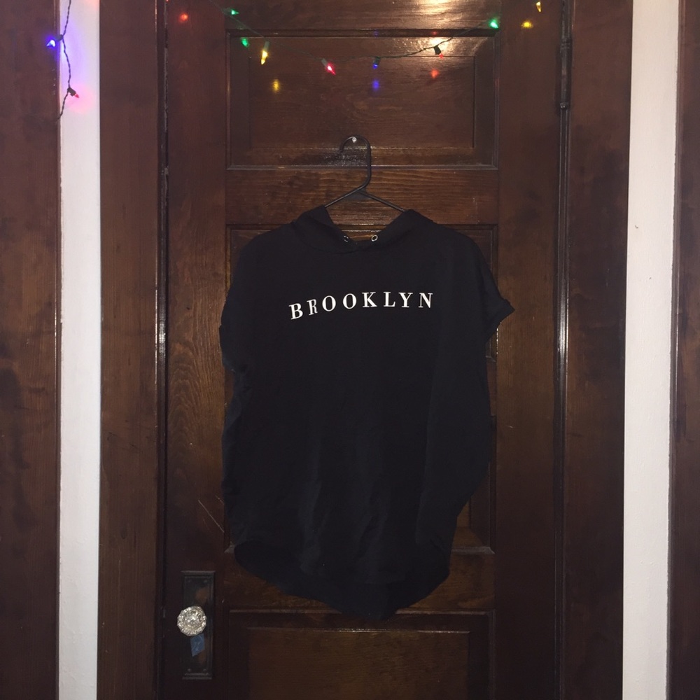“Brooklyn” Sleeveless Hoodie